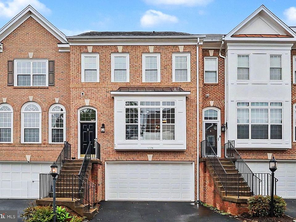 1st image of 5728 Governors Pond Cir