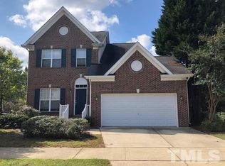 104 Troyer Pl, Apex, NC 27502