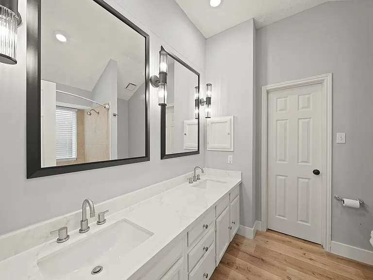 19211 Haystream Dr — Photo 22