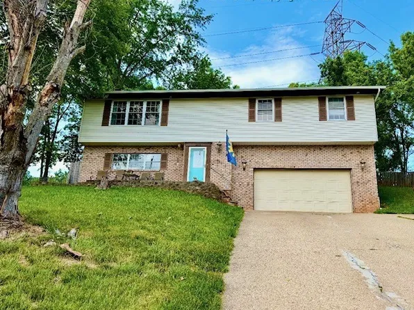 263 Spruce Ln, Poca, WV 25159