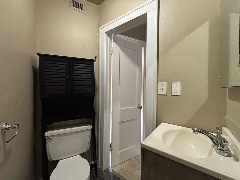 518 Smith Ave South — Photo 11