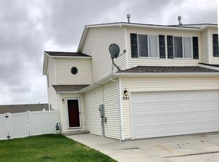 521 Rampart Dr, Rock Springs, WY 82901