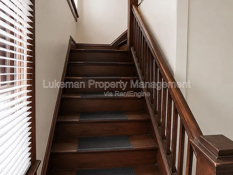 1104 Washington Ave #2 — Photo 10