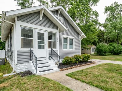 377 Western Ave, Benton Harbor, MI, 49022
