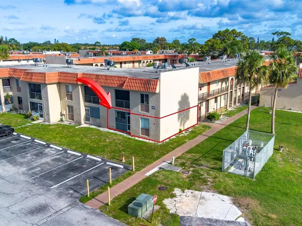 6100 Forest Hill Blvd APT 107, West Palm Beach, FL 33415