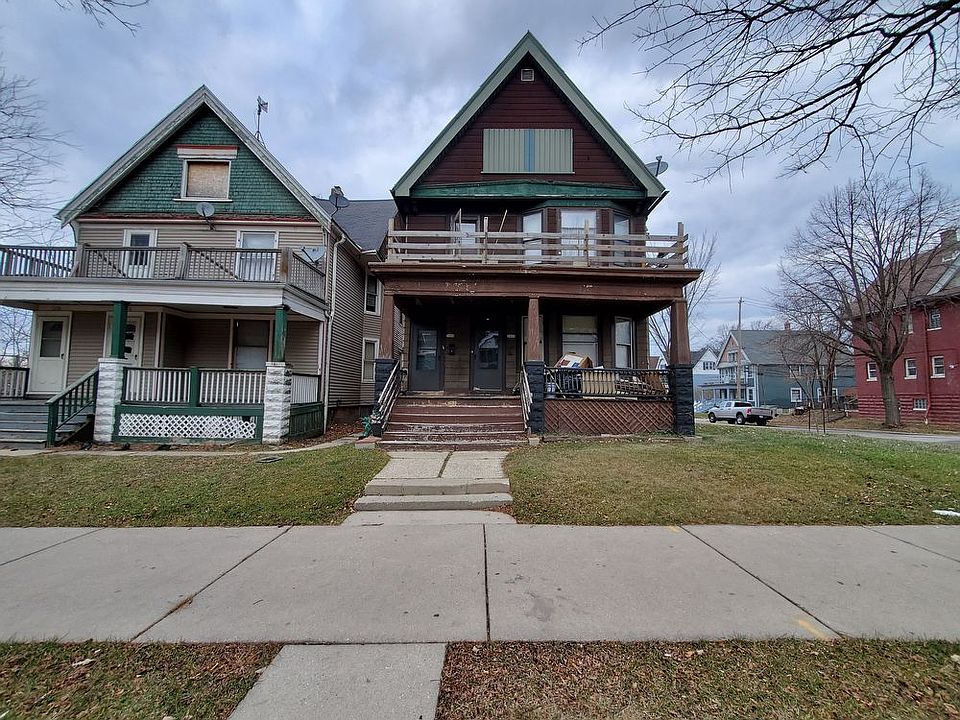 1st image of 3402 W Juneau Ave