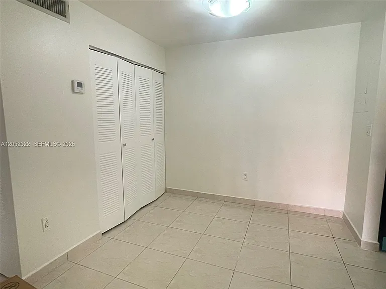 15610 SW 80th St #J-304 — Photo 8
