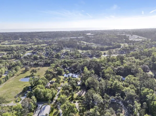 142 ROSCOE Boulevard N, Palm Valley, FL 32082