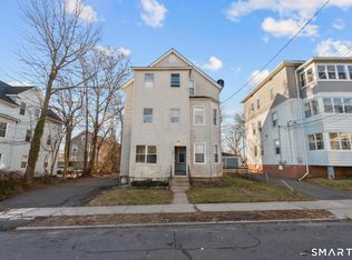 105 Rhodes St, New Britain, CT 06051