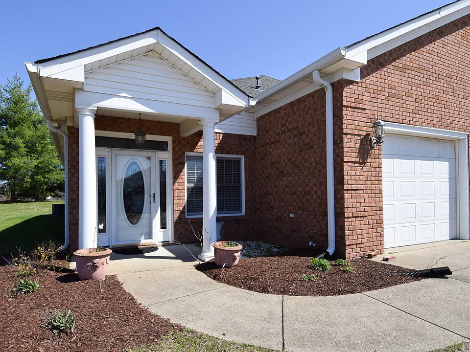 1st image of 441 Brady Ln