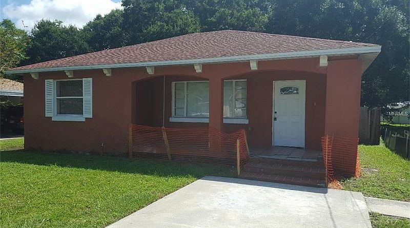 1st image of 305 N Gomez Ave