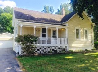 435 W Hosmer St, Marinette, WI 54143