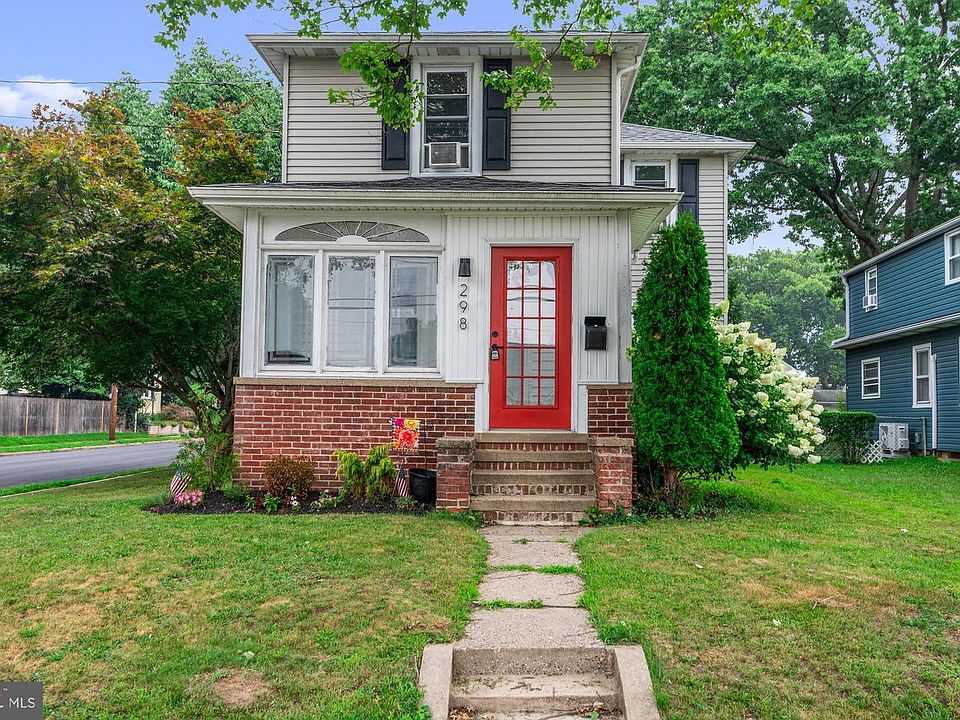1st image of 298 Harper Ave