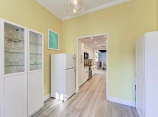 331 N Washington Dr, Sarasota, FL 34236