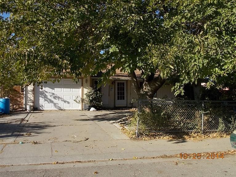 1st image of 15 Midway Ave