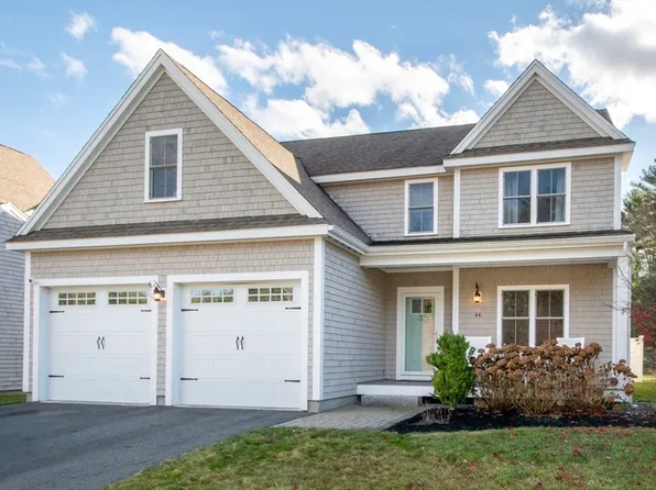 44 Putters Pl, Kingston, MA 02364