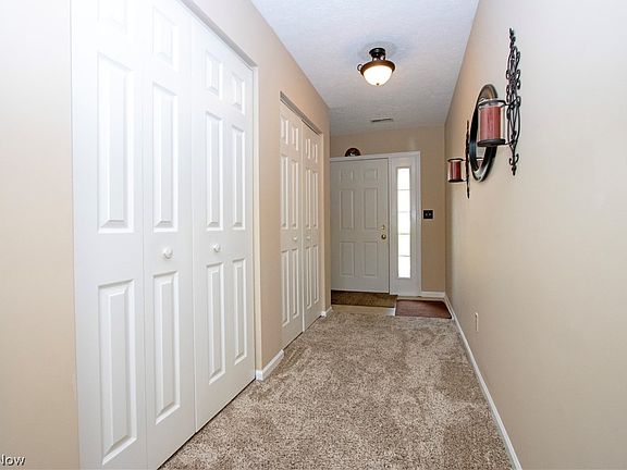 5th image of 1939 Saddlebrook Cir