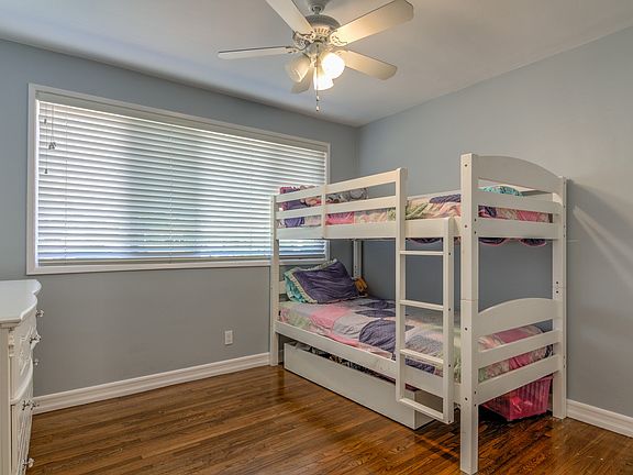 5th image of 4838 Graywood Ave