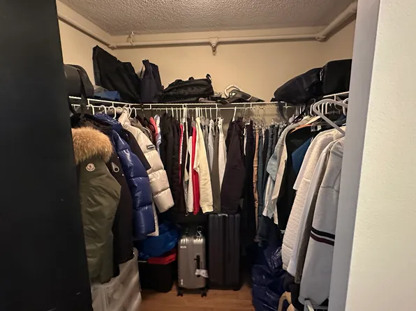 440 N Wabash Ave APT 1711, Chicago, IL 60611