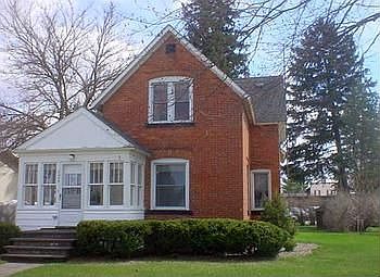 Nice starter home in Ubly.  With a little TLC this 4 bedroom, 1.5 bath can be ready to move into.  Nice yard, one car barn with storage area, full basement, 2 enclosed porches and 2 decks.  Call today - priced to sell. 