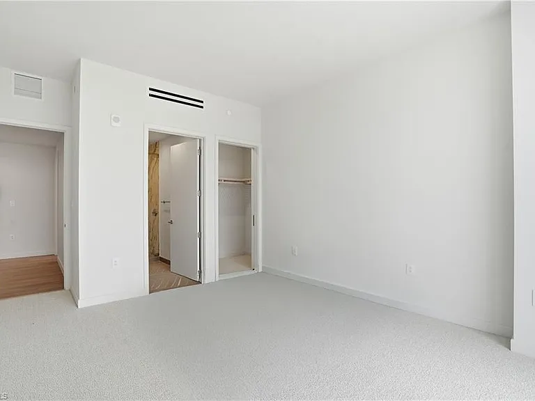 5100 Seagrass Blvd #201 — Photo 25