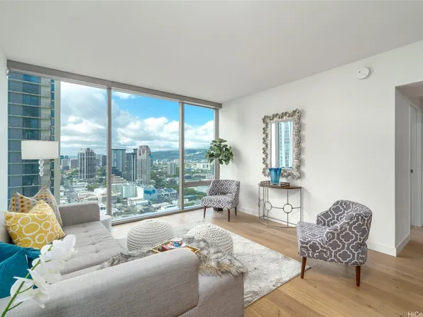 1001 Queen St #3113, Honolulu, HI 96816