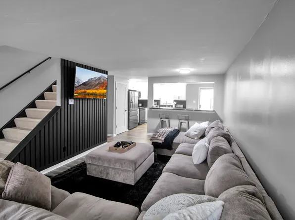 4400 Dickersonville Rd #4400, Ransomville, NY 14131