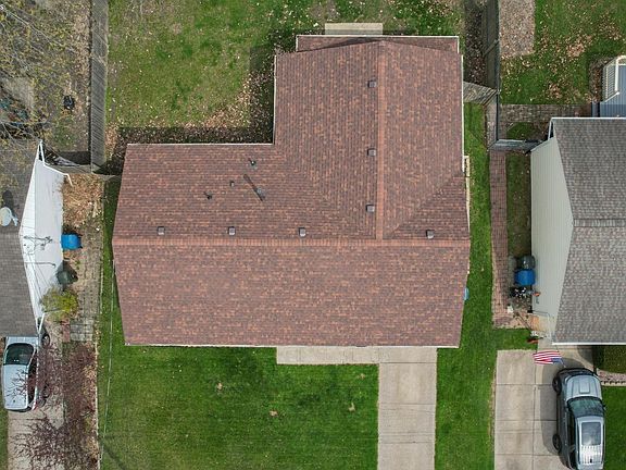 5th image of 1371 Hollyview Dr