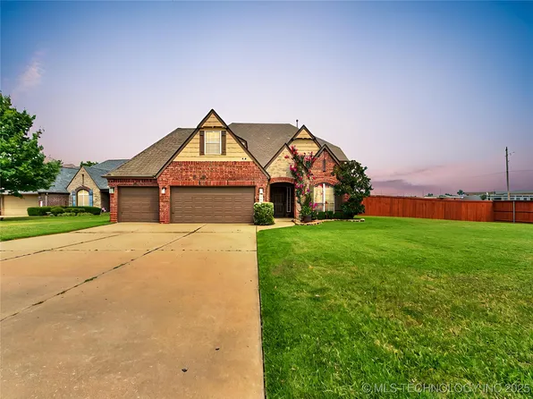 5033 S 165th East Ave, Tulsa, OK 74134