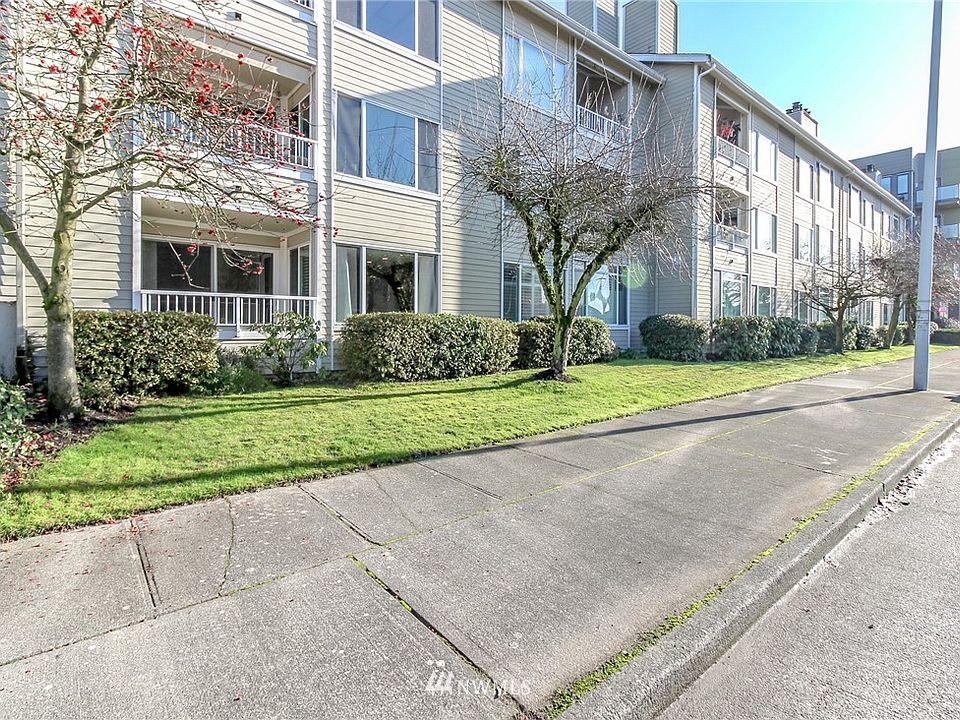 1st image of 2421 SW Trenton St APT 107