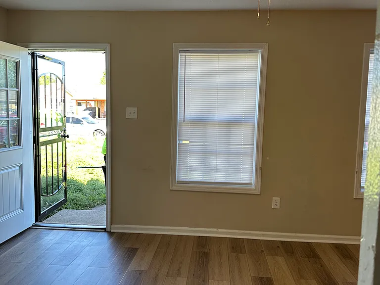 5167 Fairley Rd — Photo 15