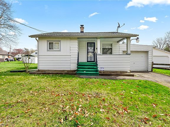 4th image of 543 Woodside Ave