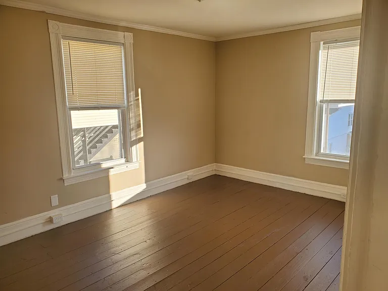 111 Lafayette St #3 — Photo 6