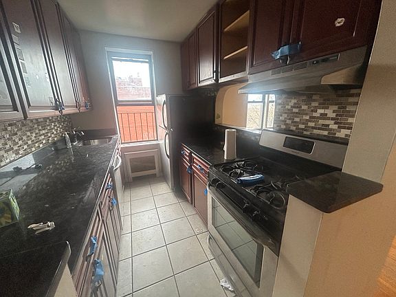4th image of 85-21 143rd St #6C