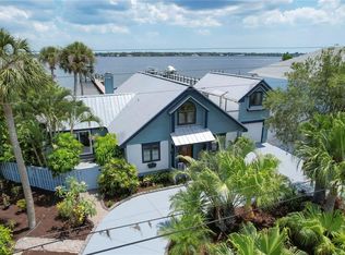 1817 4th St W, Palmetto, FL 34221