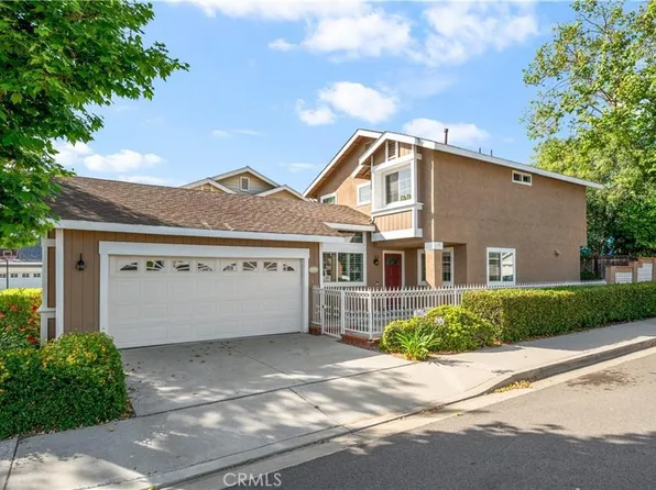 61 Bridgeport, Irvine, CA 92620