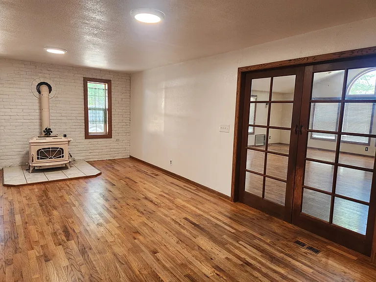 34093 NE Sunrise St — Photo 6