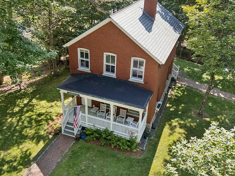 171 Diamond Ave — Photo 40