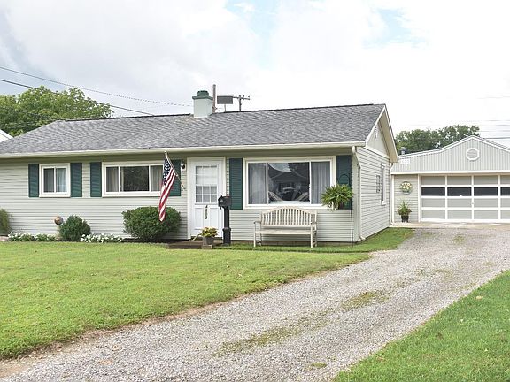 2nd image of 4803 Richmond Cir