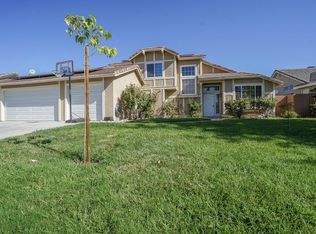 14676 Choke Cherry Dr, Victorville, CA 92392