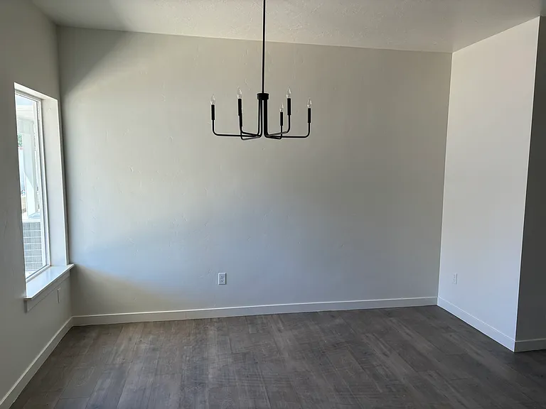 1165 S Powerline Rd #4 — Photo 9