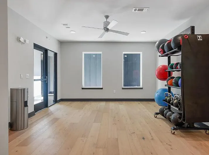 1677 54th Ave N #421 — Photo 22