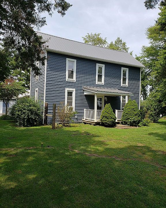 1st image of 1850 County Road 1325 E