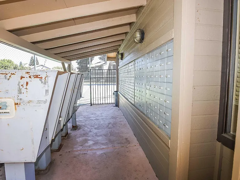 3715 Tallyho Dr #119 — Photo 20