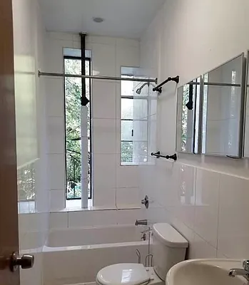 Rented by Compass | media 18