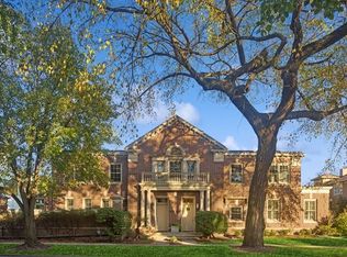 1315 Asbury Ave, Evanston, IL 60201