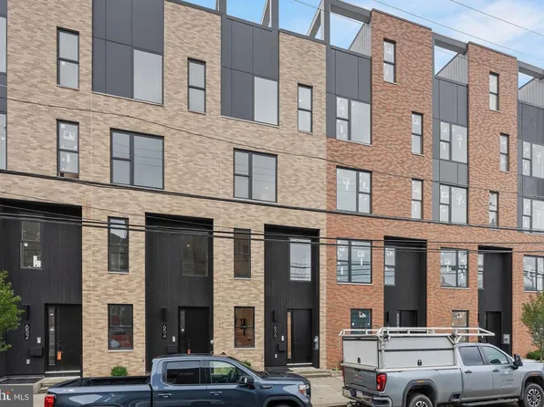 650 Fairmount Ave #I3, Philadelphia, PA 19123