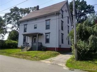 61 Ridgeland Ave APT 2, South Portland, ME 04106