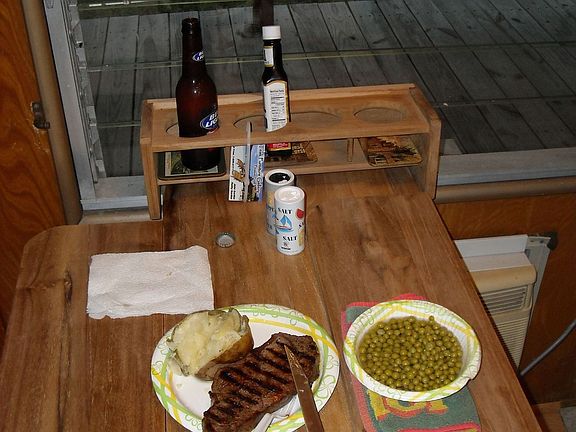 Dining look at water