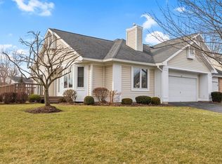 11 Belltower Ln, Pittsford, NY 14534